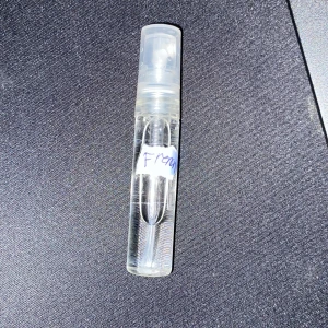 Mancera French Riviera 3 ml - Säljer 3 ml sample på mancera french riviera för bra pris, jag har använt endast två sprays 