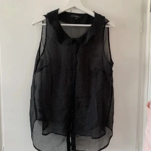 Prickig blus - Fint skick :)