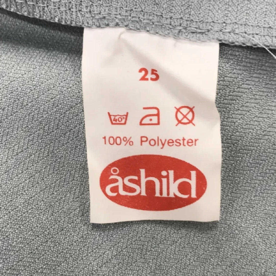 Lång väst eller klänning  - 2