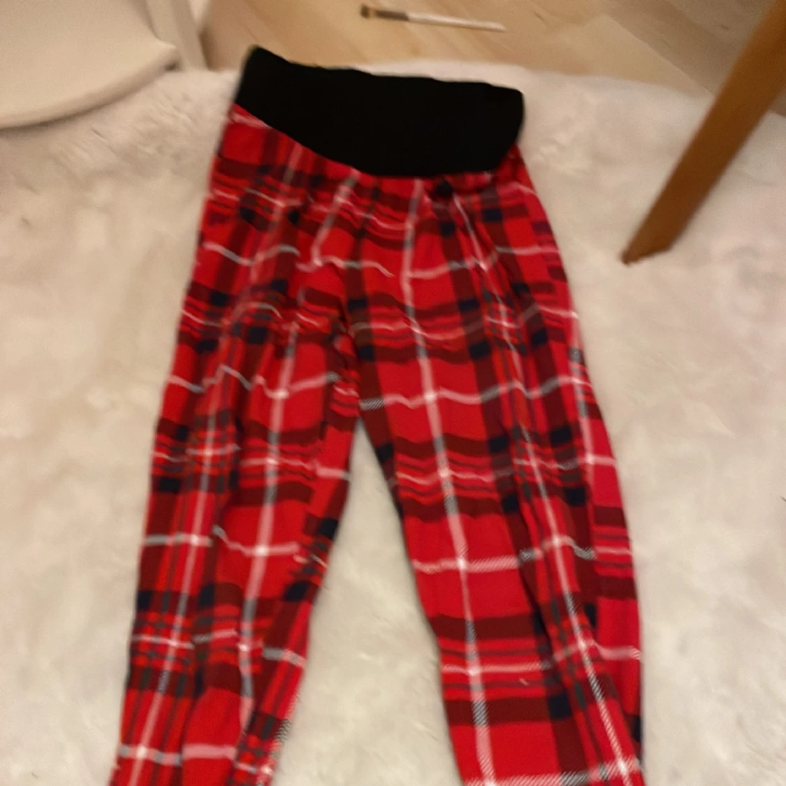 Rutiga pyjamasbyxor