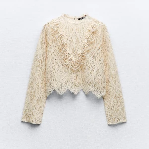 spetts tröja - säljer denna as fina spetts tröja från zara