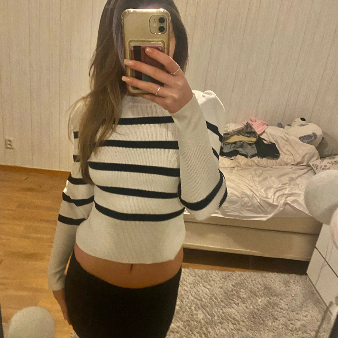 Långärmad Med Puffiga Axlar - 90