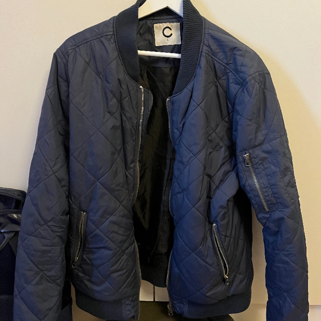 Blå täckjacka - 90