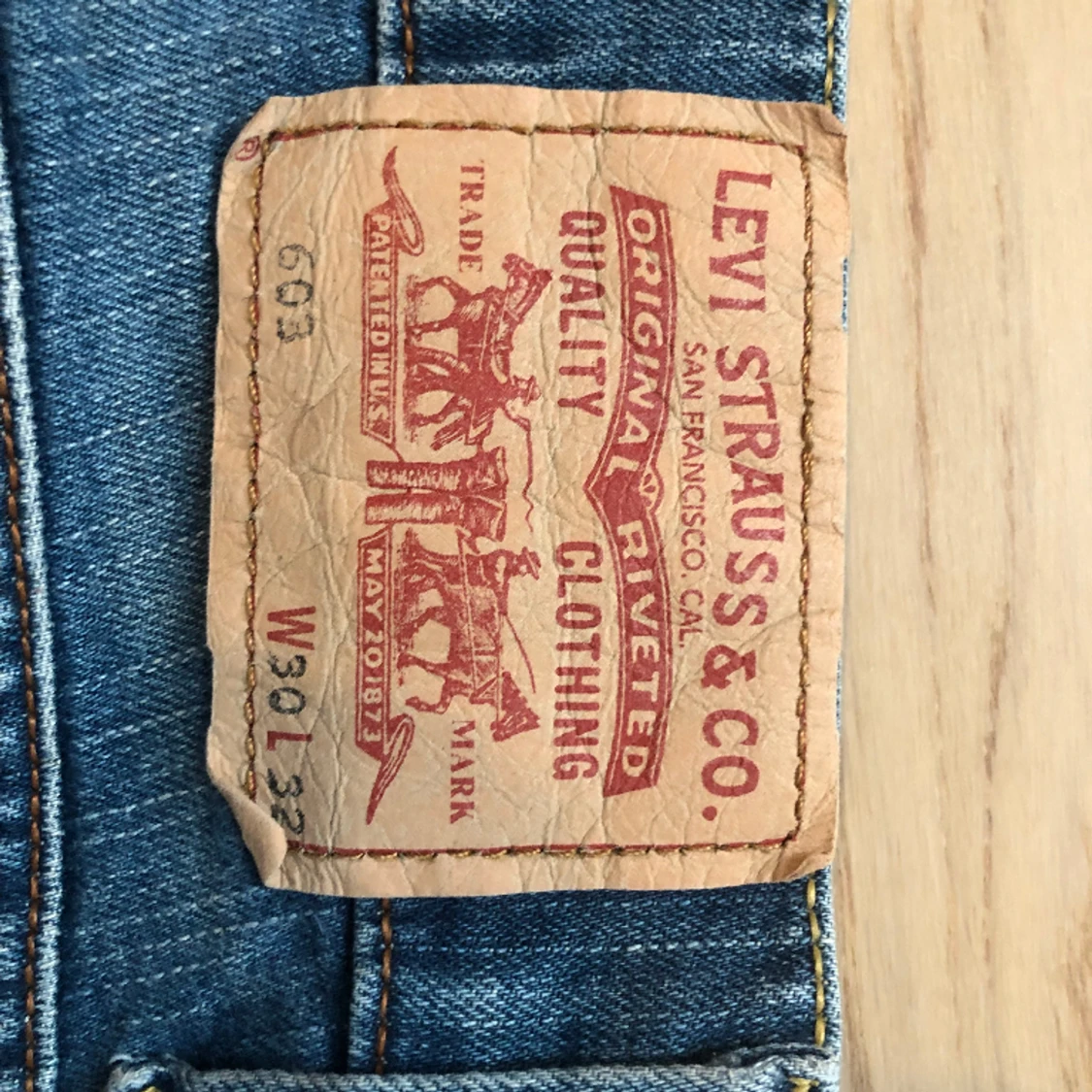 Levis jeans