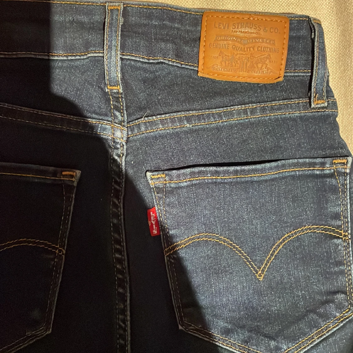 Levis bootcut jeans - 90