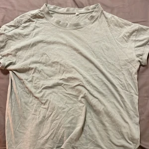 Etirel tshirt  - Ljusgrön