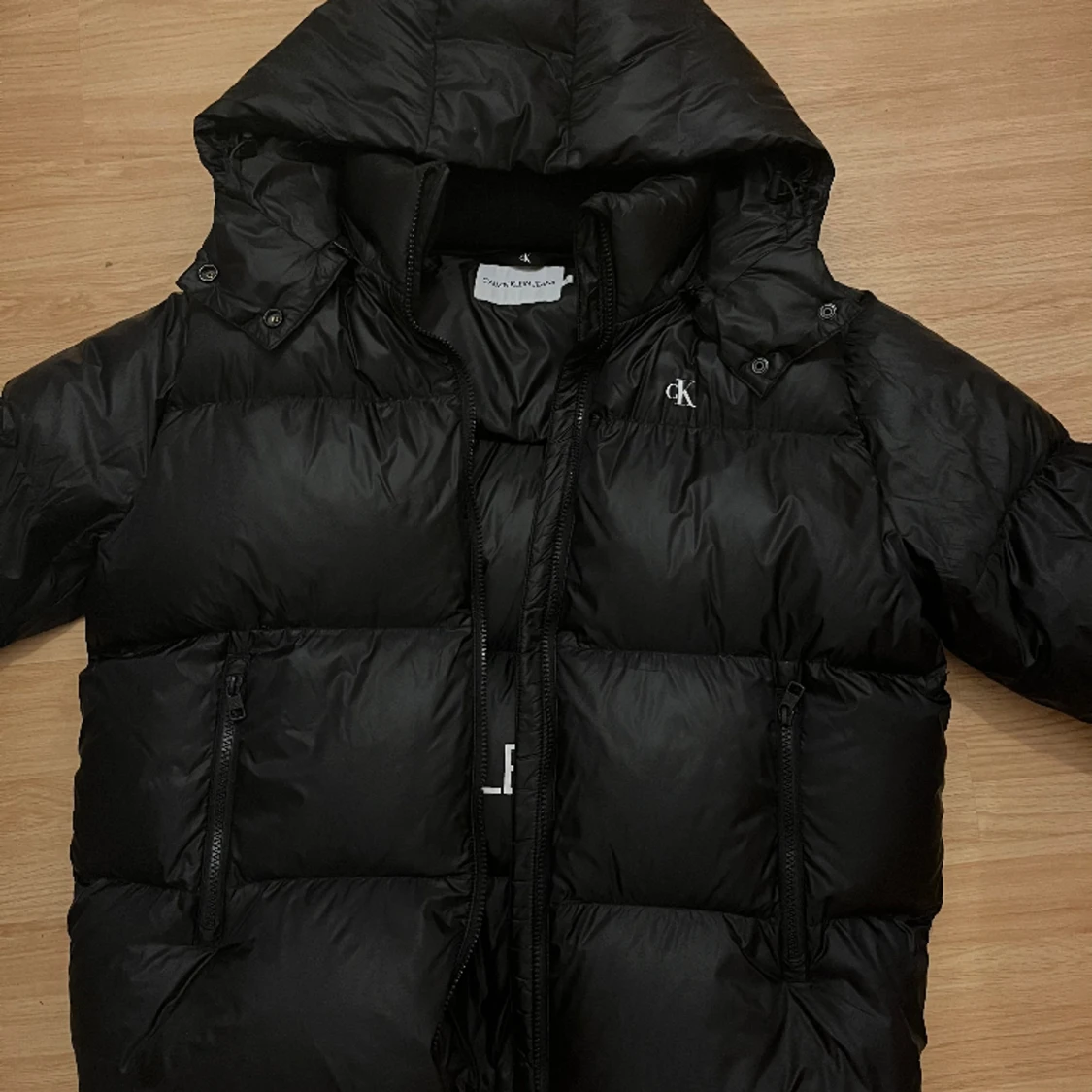 Calvin Klein jacka - 90