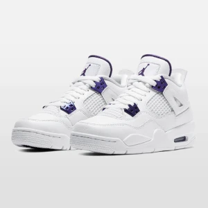 Jordan 4 retro ”metallic purple” - Suuuperfina!!! Använda fåtal gånger. 