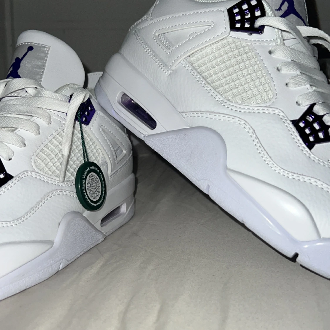 Jordan 4 metalic purple