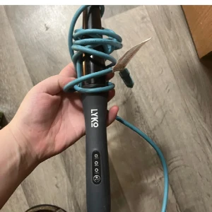 Lyko locktång  - Knappt använd, som ny Pris 60