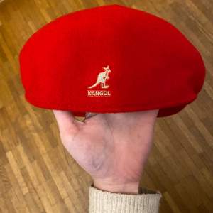 Kangol flat cap 504 Size L 100% pure wool  Pick up in Södermalm or via post Very new 