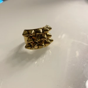 edblad gold peak ring  - nit ring från edblad, använder ej längre 