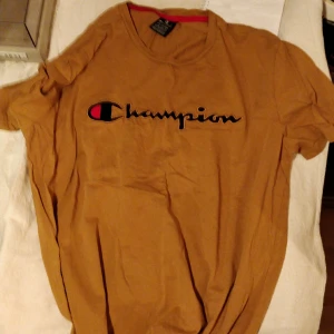 Champion T-shirt oversized - XL 