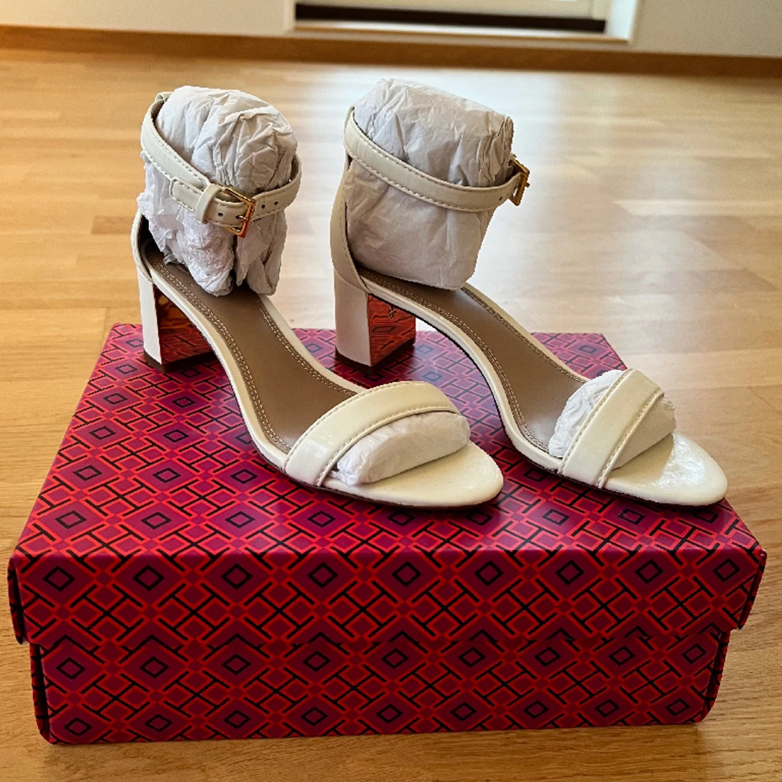 Tory Burch högklackade skor 