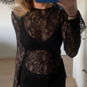 Spetstopp - Snygg spetstopp, använd vid ett tillfälle🖤