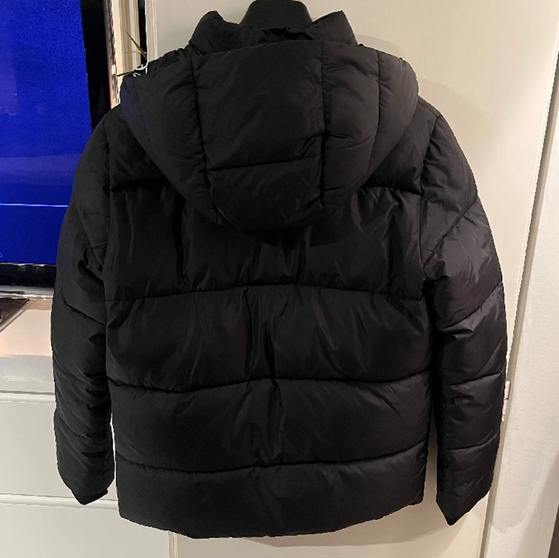 Calvin Klein jacka - 90