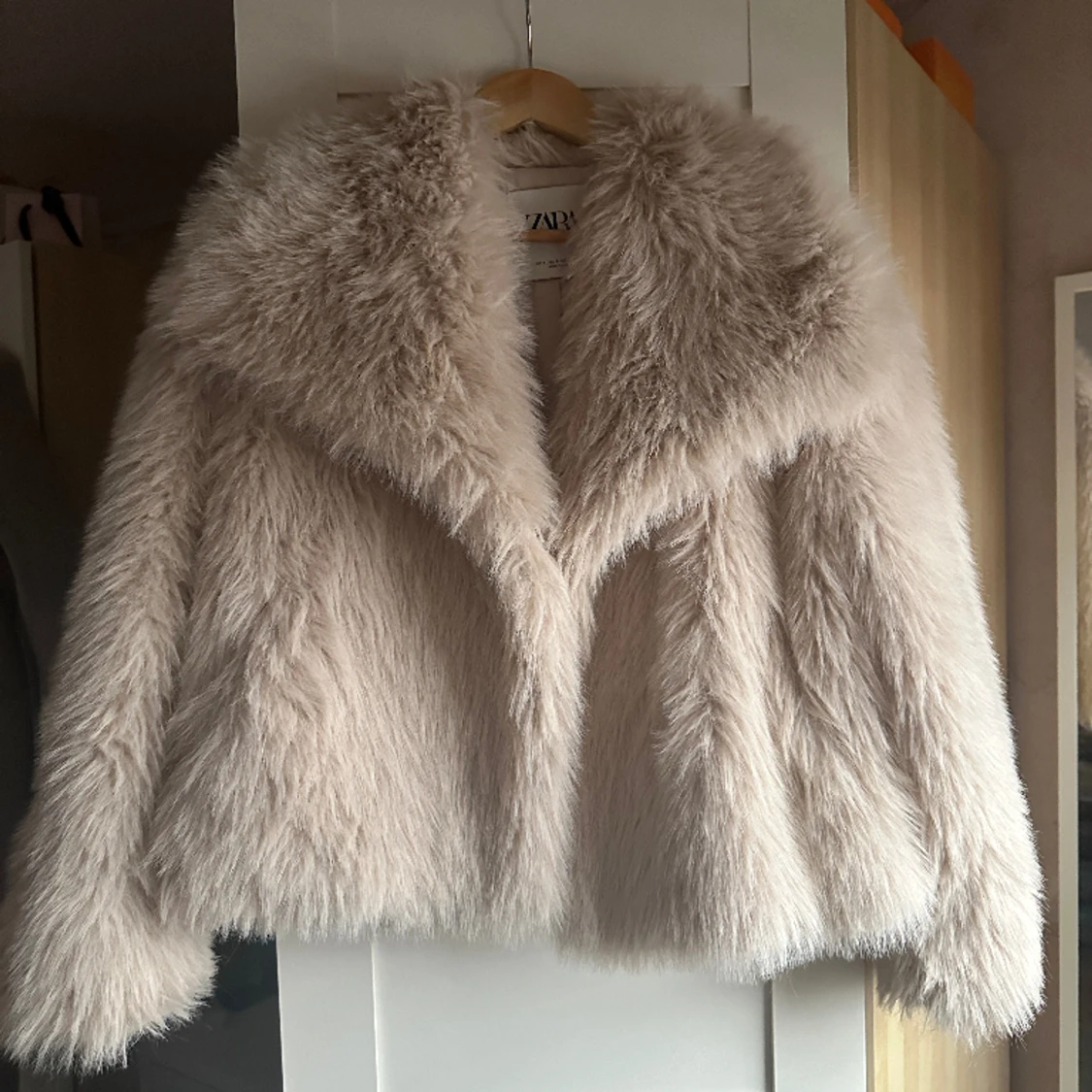 Zara Päls pälsjacka strl S - 90