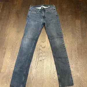Acne jeans storlek 32/34