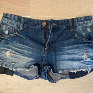 Low waist shorts - Jättefina låg midjade shorts SKRIV innan köp!!!