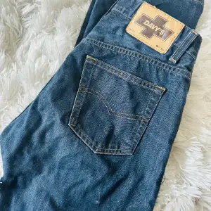 Casual jeans mörkblå Davy’s  Storlek W29 L 34 
