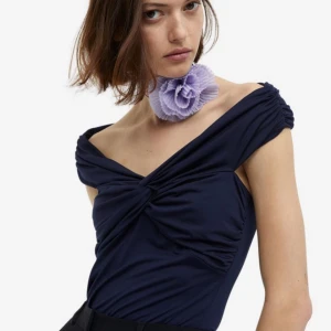 Topp  - Använd bara en gång från hm