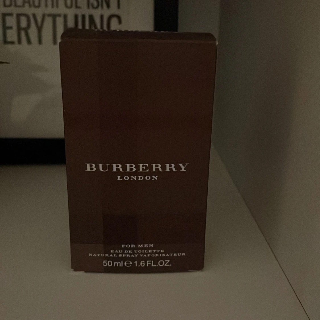 Oanvänd burberry parfym 