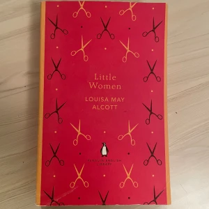 Little women - Säljer denna bok då den tar plats men rekommenderar starkt att läsa den. Inga rejäla skador men finns tecken på användning. Nypris ca 149kr