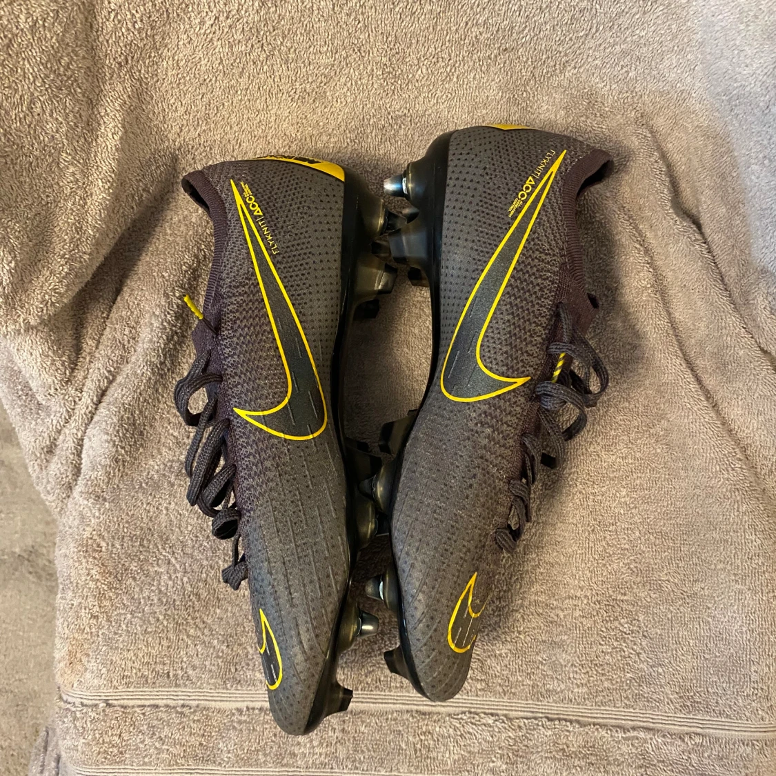 Fotbollskor Nike  - 90