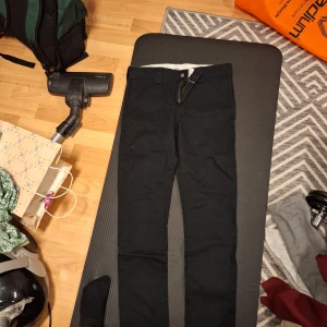 dickies chinos - de är aldrig använda 