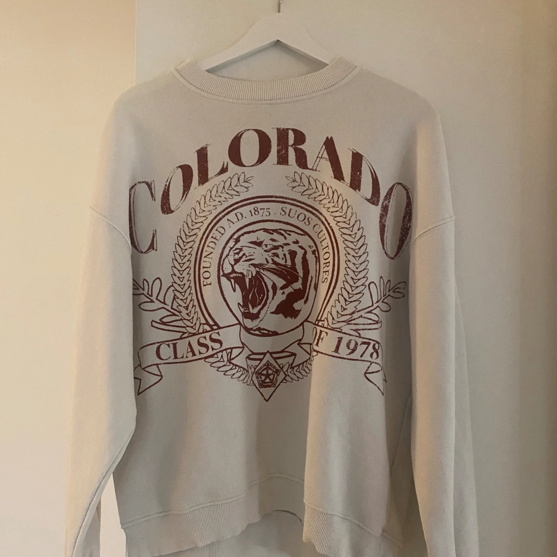 Vit sweatshirt chiquelle