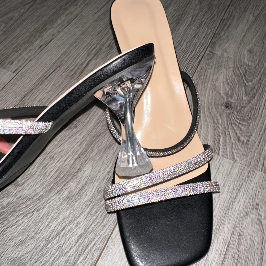 Helt nya klackskor storlek 38 - 90