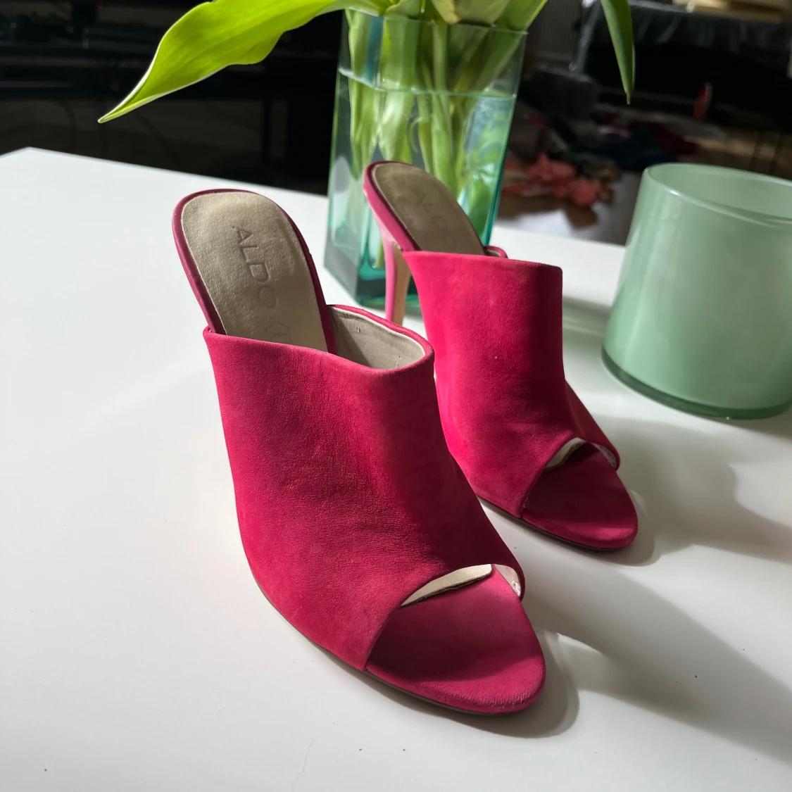 Oanvända rosa klackskor  - 91