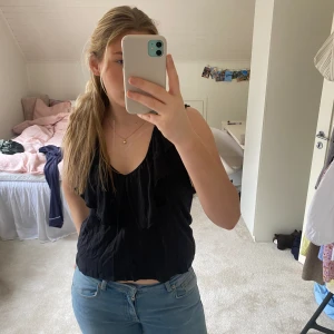 Topp - Svart topp från zara😊