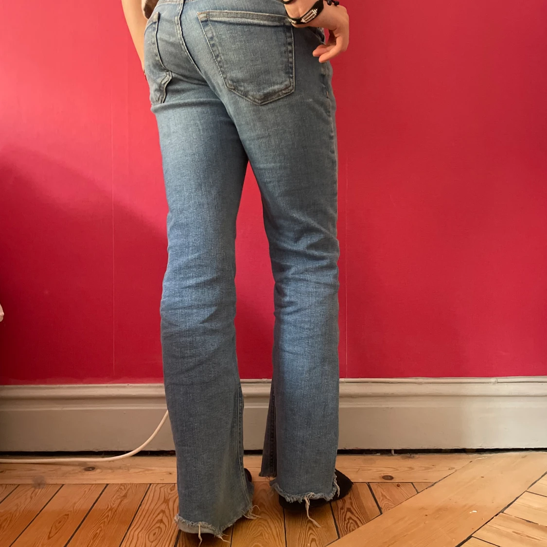 lågmidjade bootcut jeans - 90