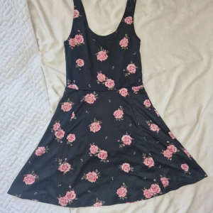 Klänning - Söt klänning, inga fel