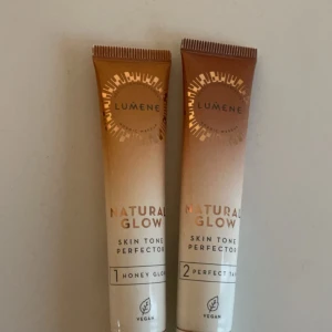 Luemene  - Hej! Säljer Luemene Bronzer och Highliger har test använt dom 1 gång och tyvärr så passar dom inte mig. En kostar 80kr så om du vill ha båda kostar det 100kr säljer och blushen så då blir det 150kr.  Skriv om ni är intresserade🤍