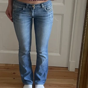 Jeans - Har tyvärr blivit för små❤️