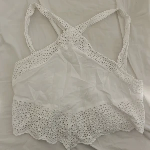 Vit topp  - Superfin topp/linne! Strl XS/S