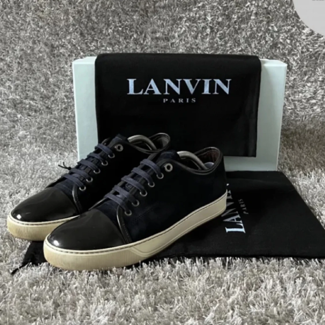 Lanvins intressekoll