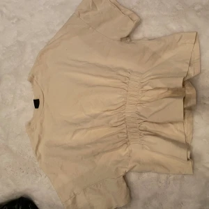 Topp - Super fin topp som ej kommer till användning🙏💋