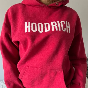 Hoodrich hoodie - Jätte snygg hoodrich hoodie i jätte bra skick!
