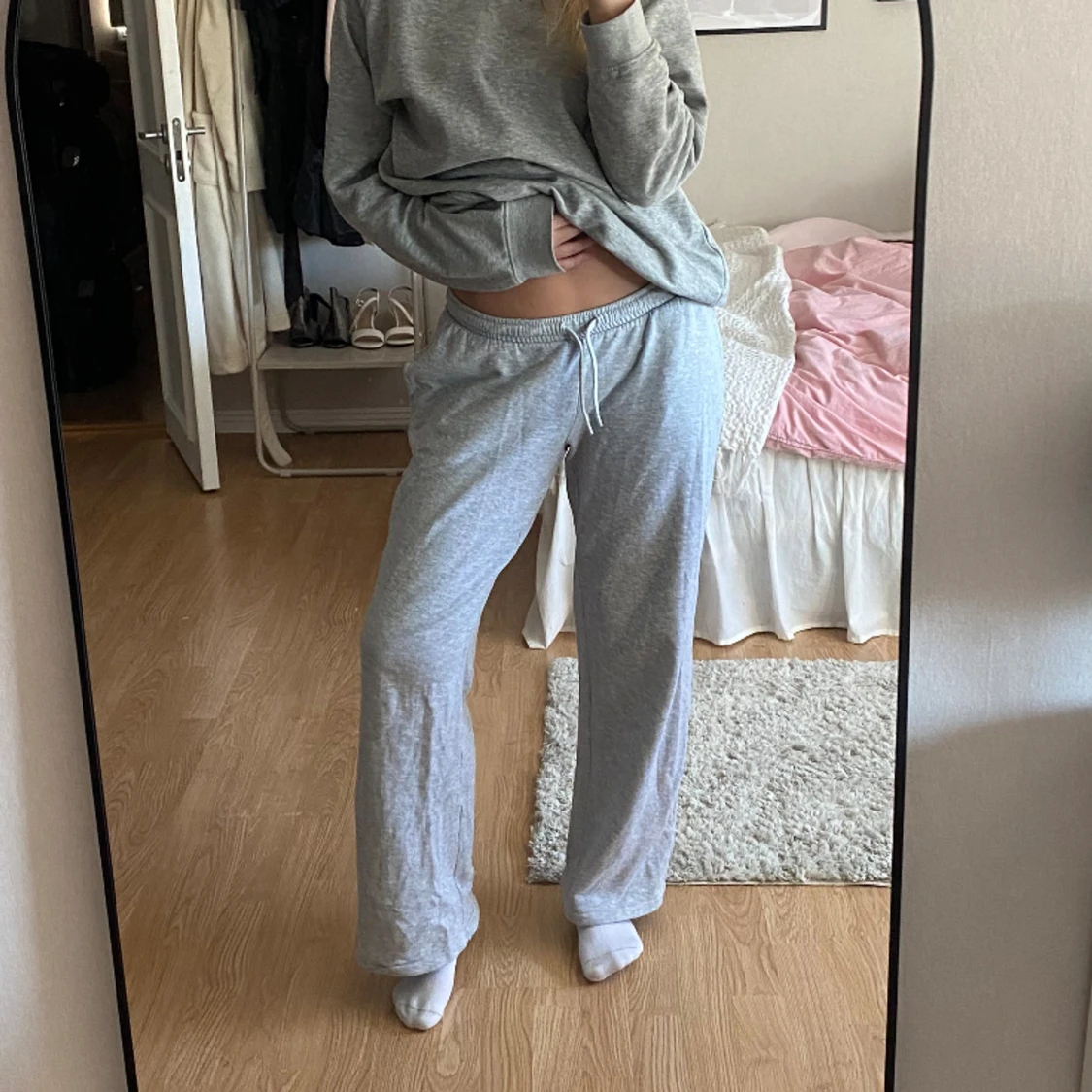 LÅGMIDJADE MYSBYXOR