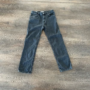 JUST JUNKIES JEANS - Skriv innan köp!! Bra skick!  Skön färg