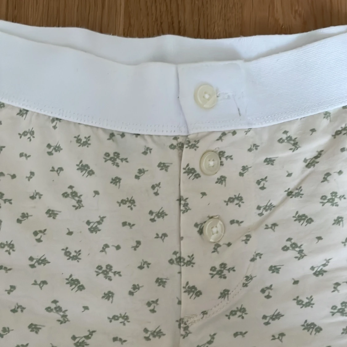 Brandy Melville shorts  - 90