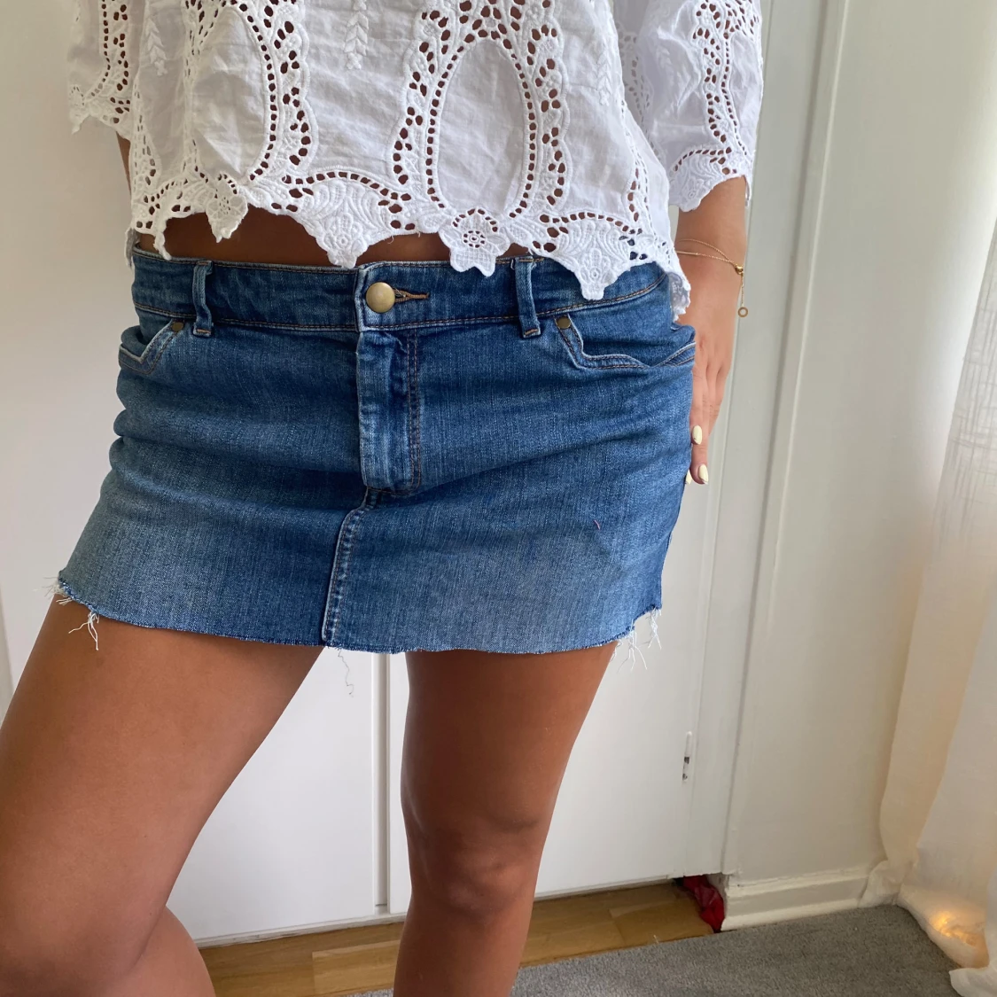 Lågmidjad jeanskjol - 90