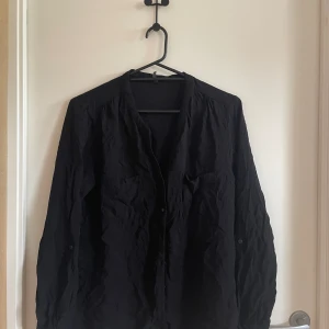 Blus - Svart blus