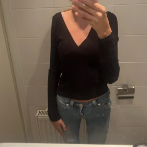 Nakd tröja - Säljer min nakd tröja. Aldrig använd. Storlek xs💕😇vi kan förhandla om pris 