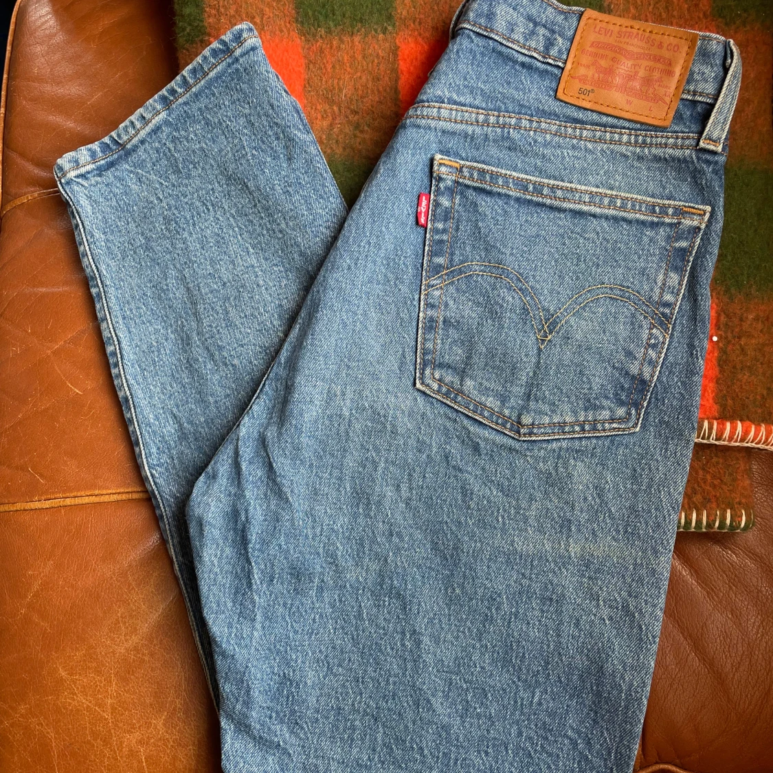 Levis 501 jeans