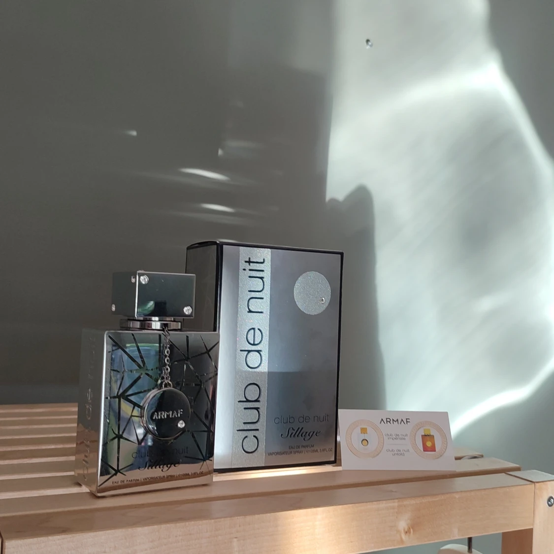 Club de nuit sillage parfym