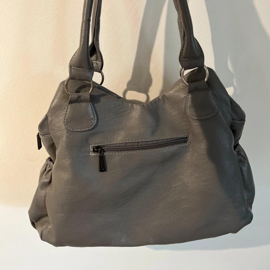 Snygg guess liknande väska - 91